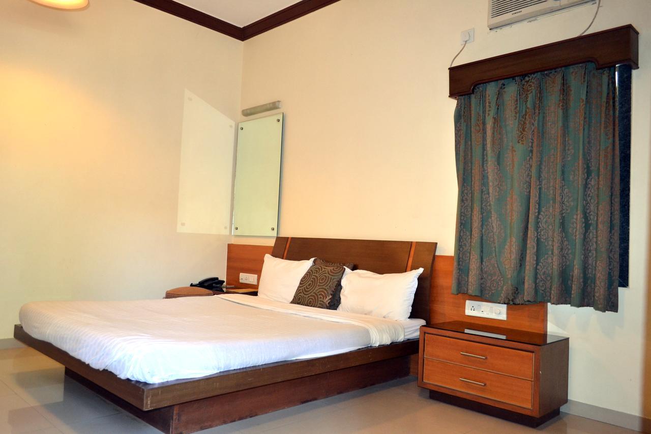 Jaffer Bhai'S Brickland Hotel Panchgani Eksteriør bilde